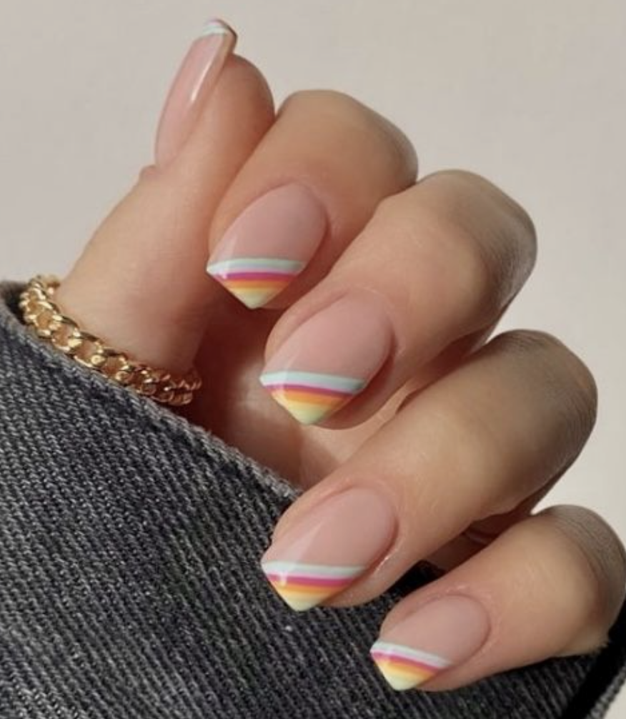 bright summer nails short 